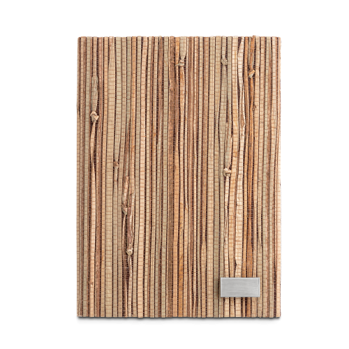 NERUDA II. Caderno A5 de capa dura em palha natural com páginas pautadas recicladas